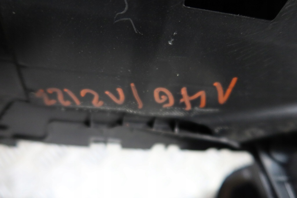 фото №16, Тунель підлокітник megane iv 969103904r