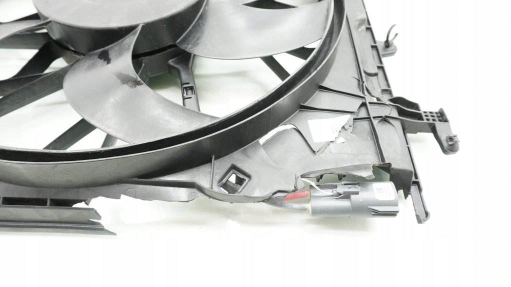 фото №5, Volvo s60 iii 2.0 t5 вентилятор радиатора 31657360 v60 ii