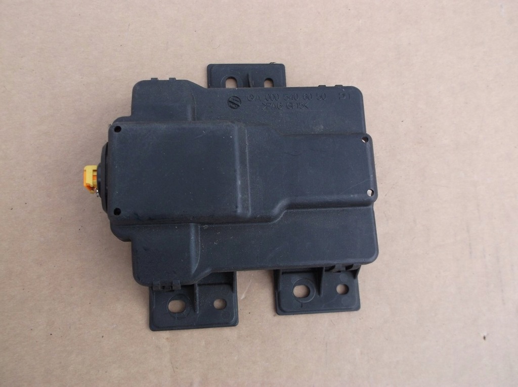 фото №1, Mercedes slk w172 патрон клемма