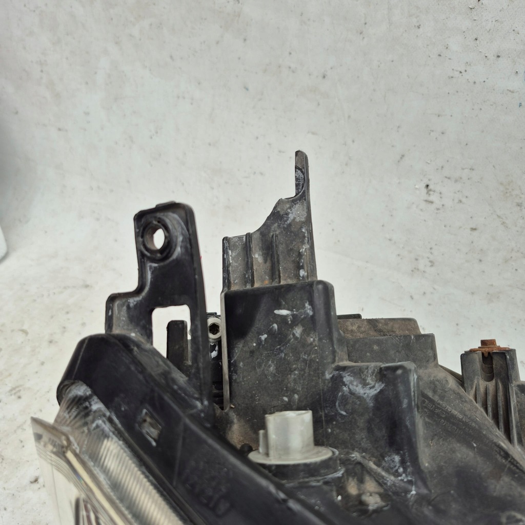 фото №7, Nissan x-trail t31 07-10 лампа правая перед передняя обычная