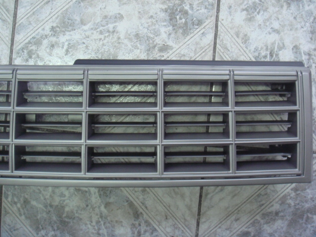 фото №10, Nissan sunny b11 82 85 86 решётка радиатора nowa po lift 85 van wezel 3312510