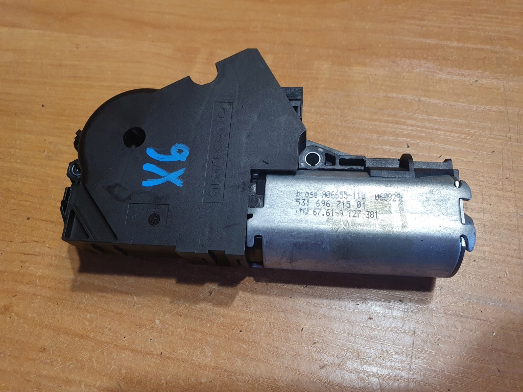 фото №1, Bmw x6 e71 lift моторчик люк 9127381