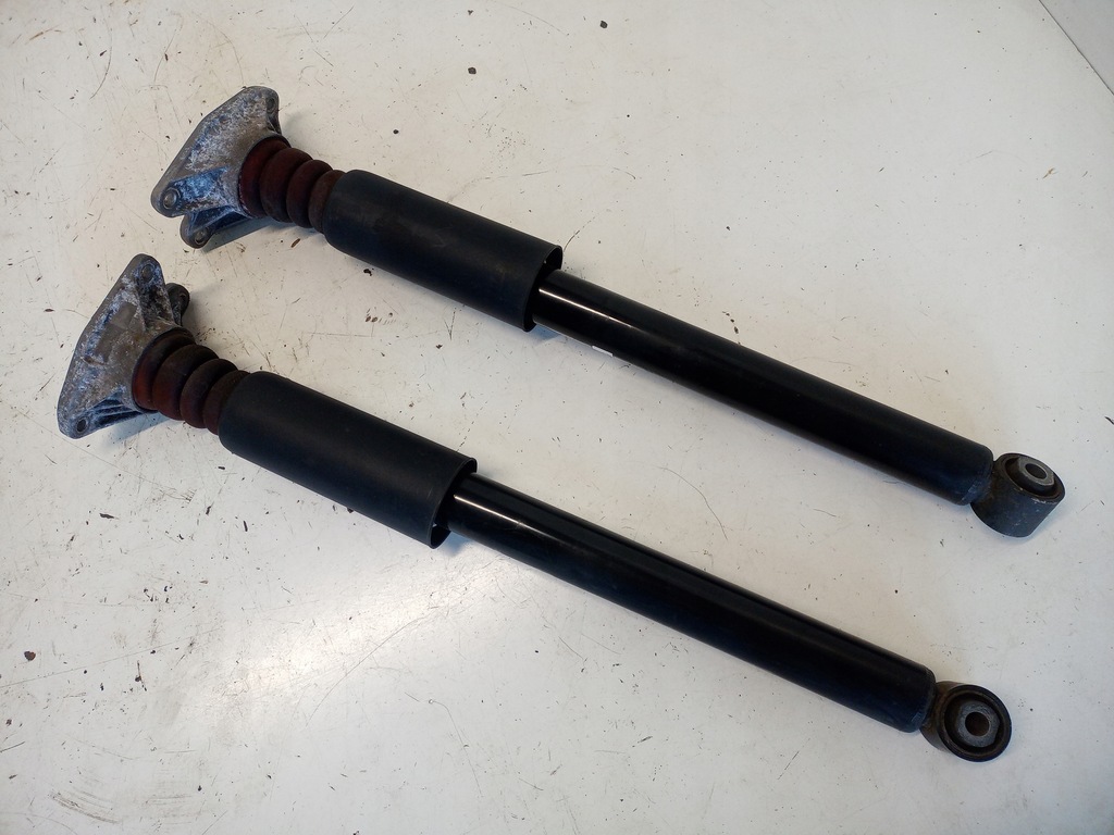 фото №1, Амортизатор задня bmw 2 f46 6857465
