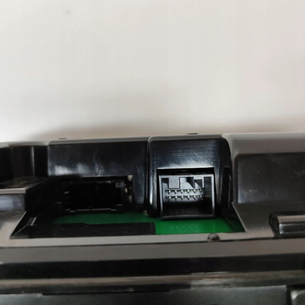 фото №7, Bmw 2 f45 2018 счетчик / спидометр