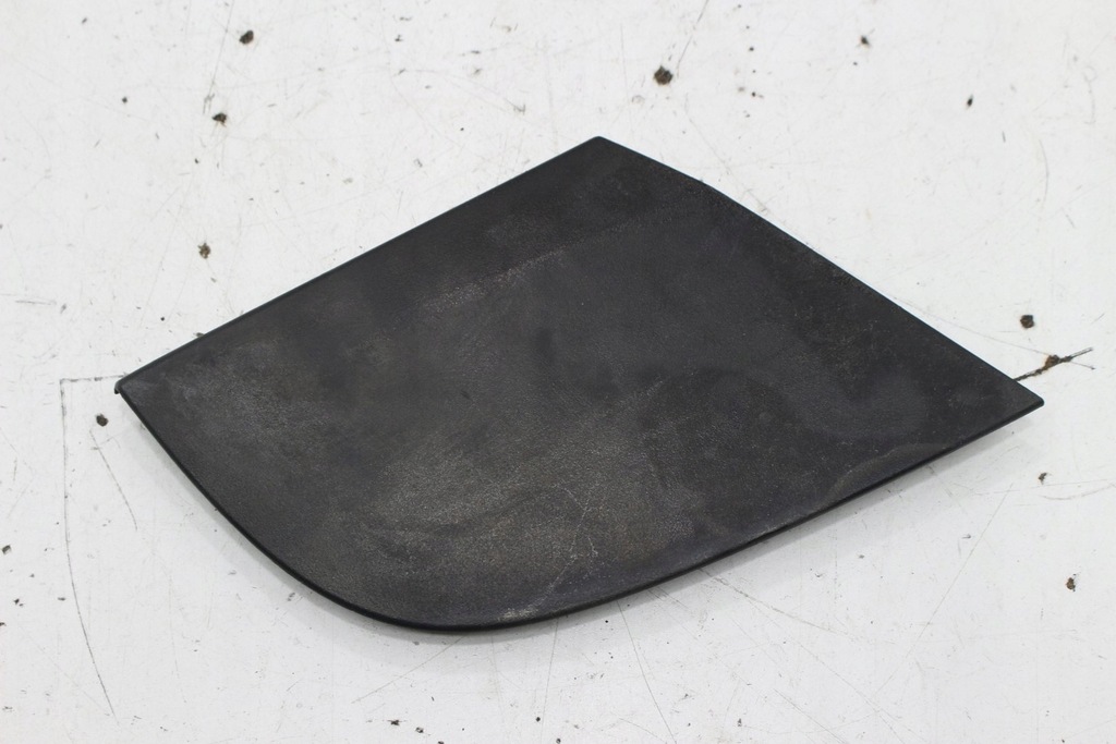 фото №1, Молдинг капот правая a1698300275 mercedes w245