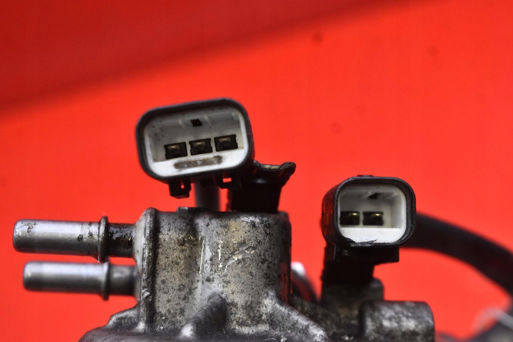 фото №8, Корпус фильтра топлива 70414015 hyundai i30 ii gd 1.4 crdi 90 km lift 15-17