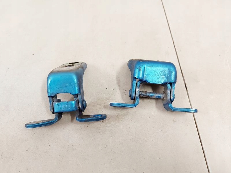 фото №1, Honda insight ii 2 петлі петля двері лівий перед bg53mx комплект