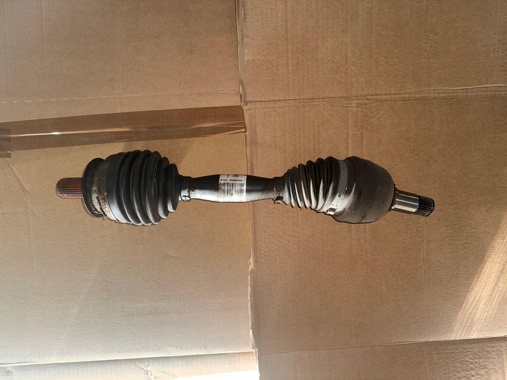 фото №1, Mercedes w176 передня ліва привідний вал a2463309300