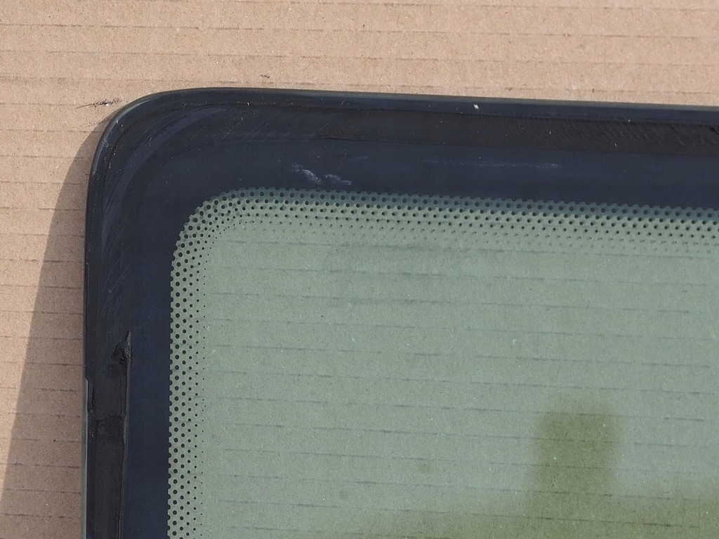 фото №12, Стекло боковая правая задняя vw t4 multivan as2