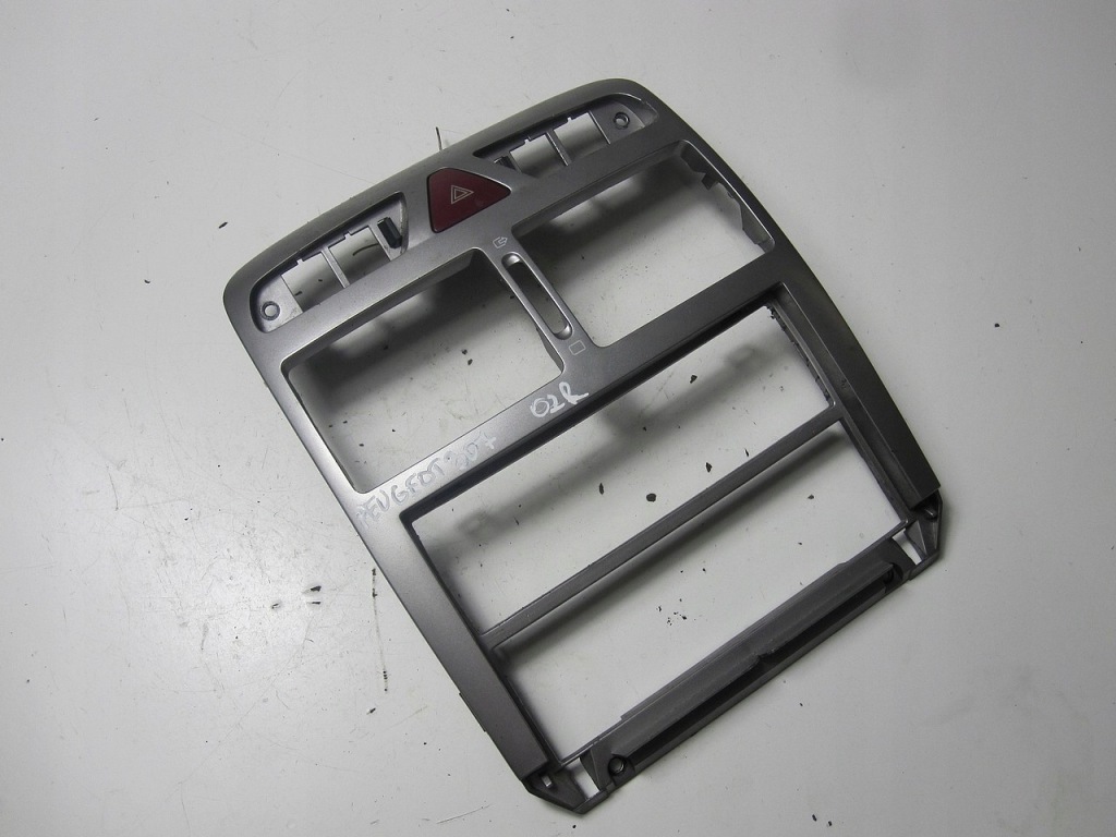 фото №1, Консоль середня włączn аварійних peugeot 307 02r