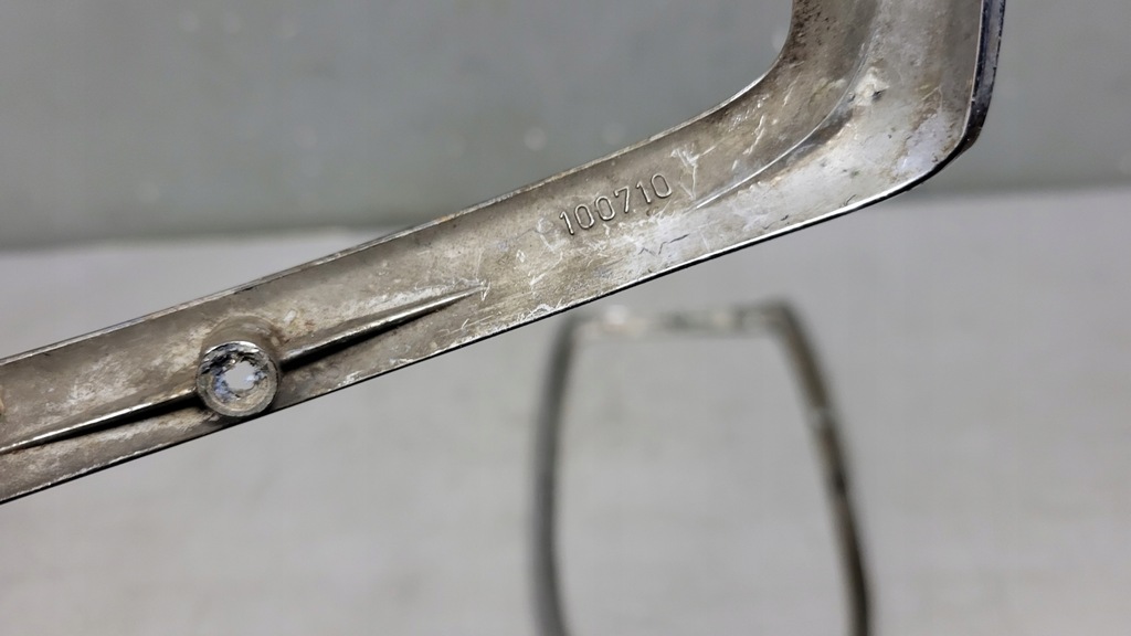 фото №10, Рамки хром лампа перед комплект mercedes w114 w115