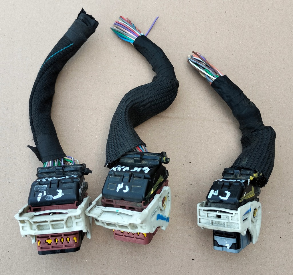 фото №1, Citroen c4 picasso ii 1,6 e-hdi штекер комп'ютер