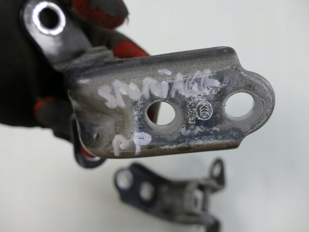 фото №3, Kia sportage iii sl петли дверь правый перед 1k