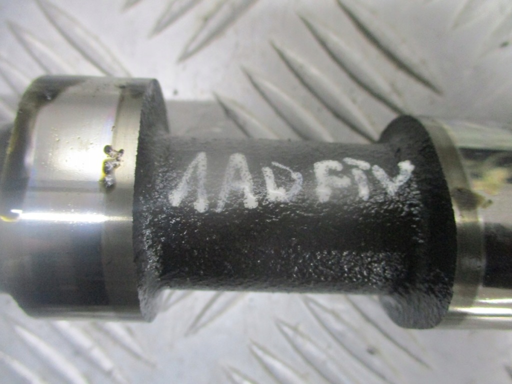 фото №5, Вал розподільного валу toyota avensis t25 2.0 d4d