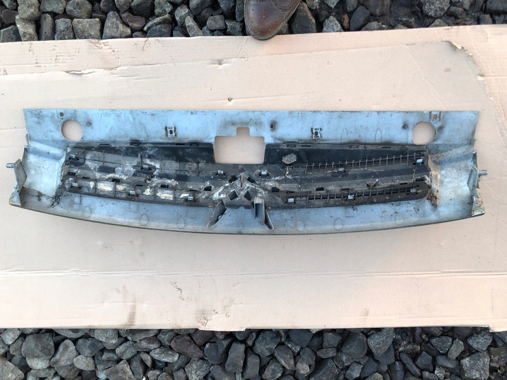 фото №2, Решётка радиатора решётка радиатора эмблема citroen berlingo lift 9644758077 03-08