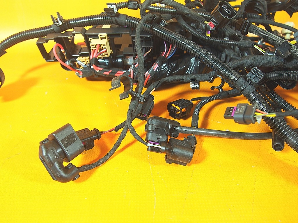 фото №5, Audi a5 8t пробіг 12km джгут відсік двигуна запобіжники