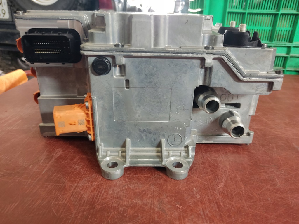 фото №8, Модуль аккумулятор гибрид bmw ccu220g-01