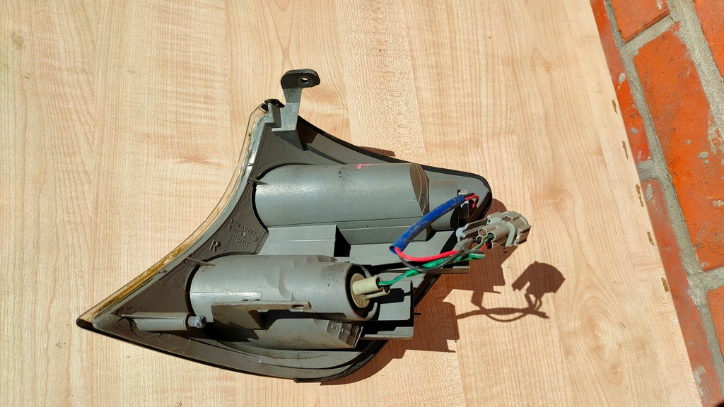 фото №9, Nissan patrol gu5 05r y61 поворотник правый