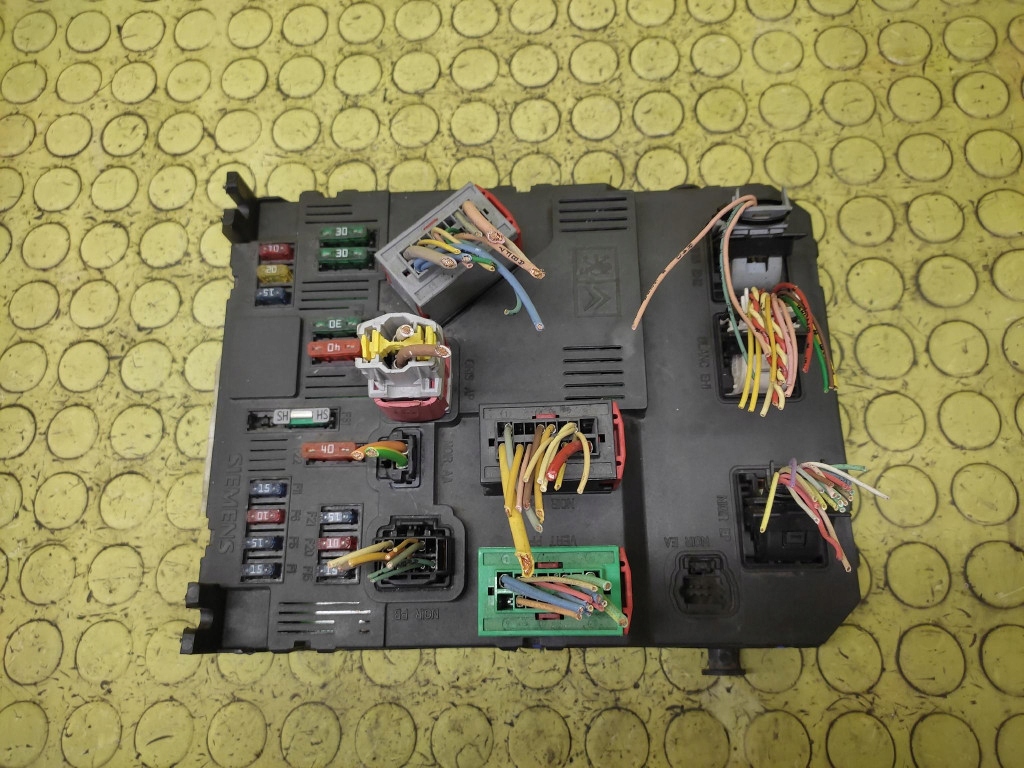 фото №1, Citroen berlingo модуль коробка bsi 9650584580