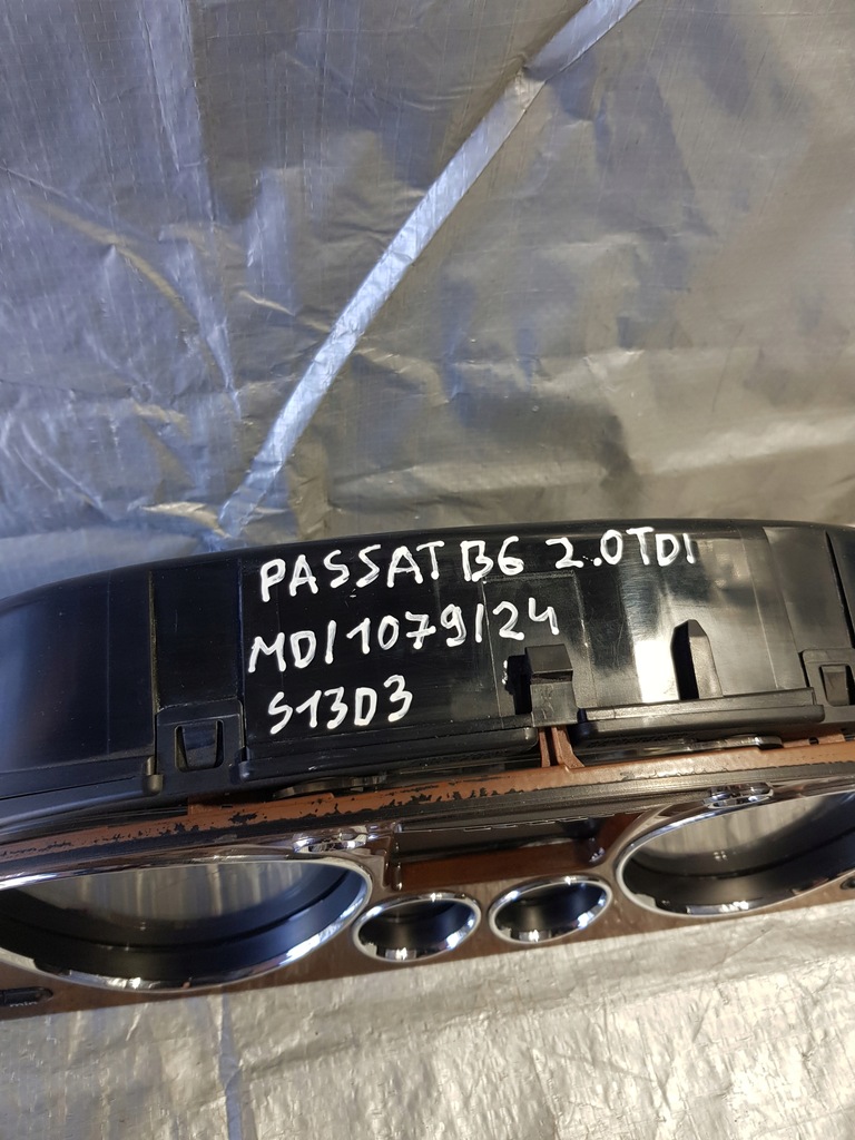 фото №7, Лічильник vw passat b6 2.0 tdi a2c53145550 plus корпус спідометра 3c1858335ac