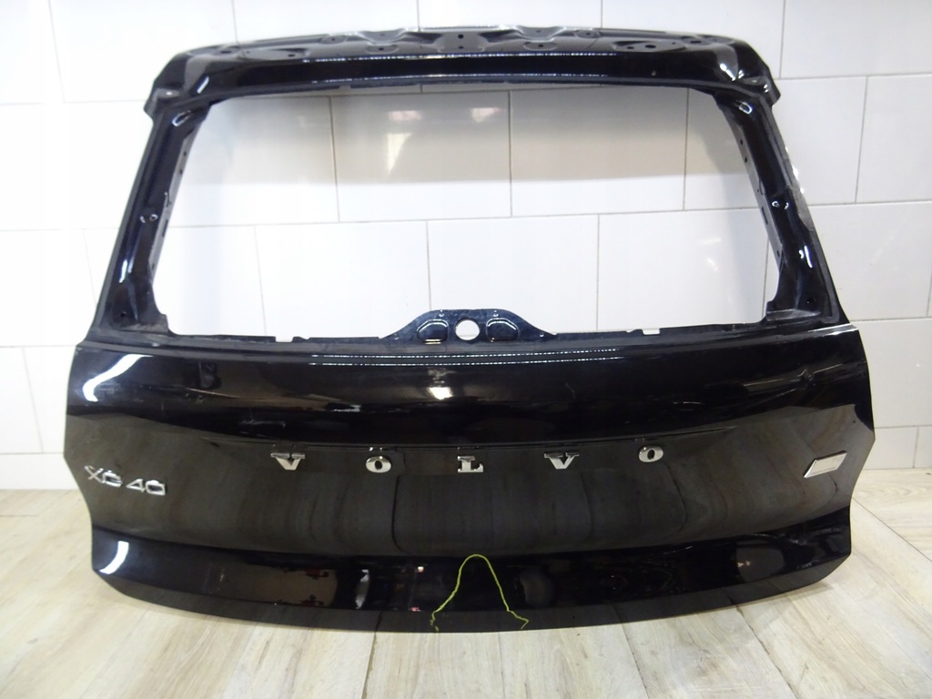 фото №1, Кришка багажника багажника volvo xc40 llu
