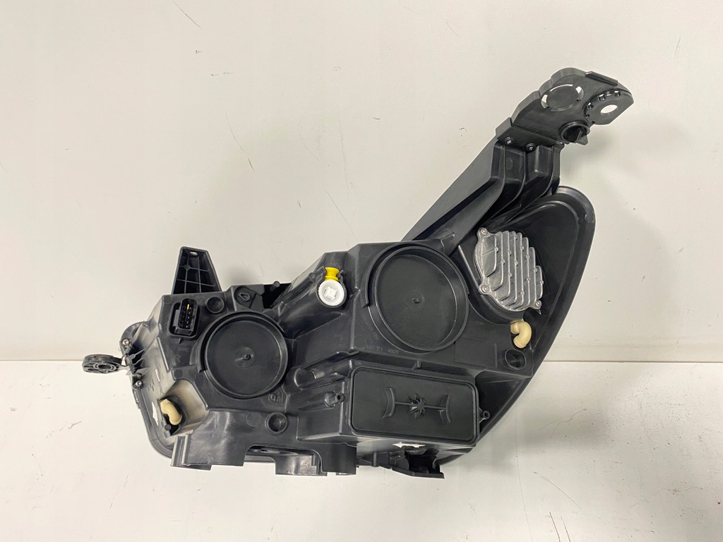 фото №12, Лампа правая передняя перед full led opel grandland x 2016-