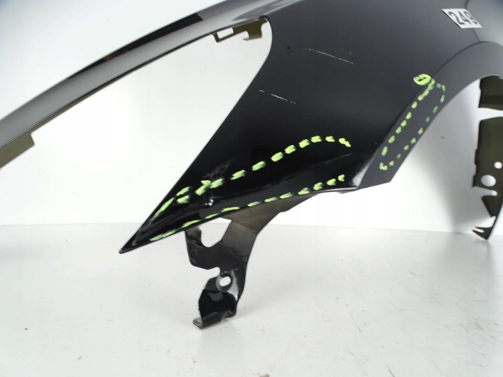 Крило перед передній ліве tesla 3 Недорого