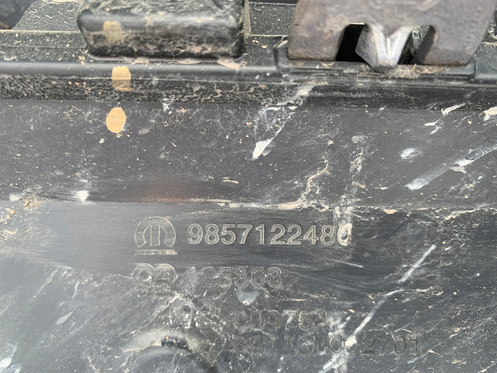 фото №8, Peugeot 208 ii бампер задня задній 4xpdc накладка