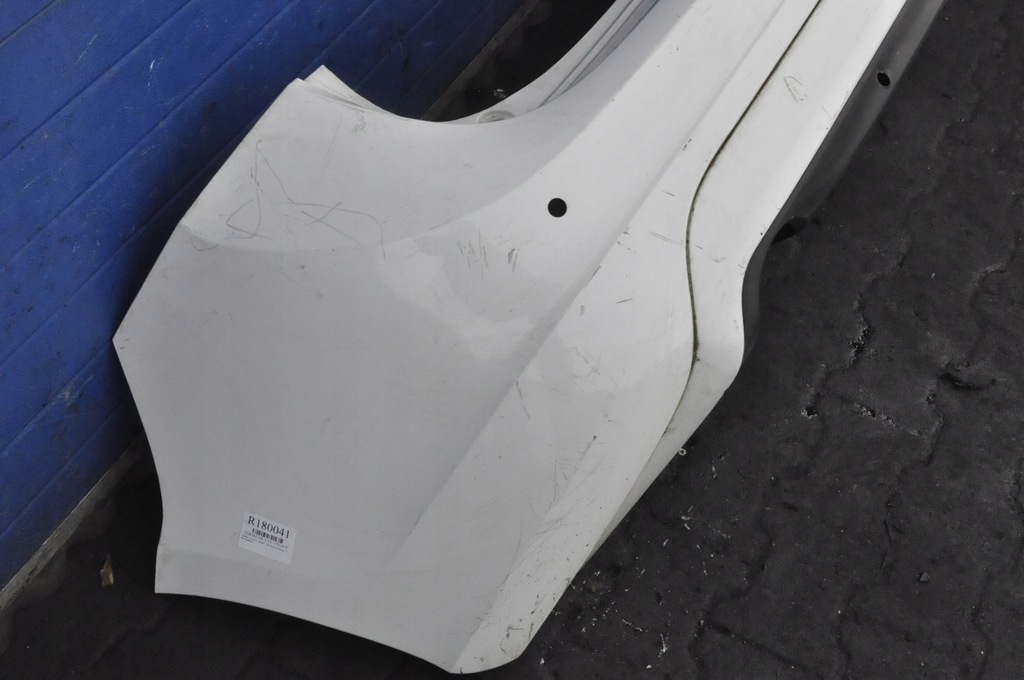 фото №9, Volvo v60 бампер задня задній pod pdc