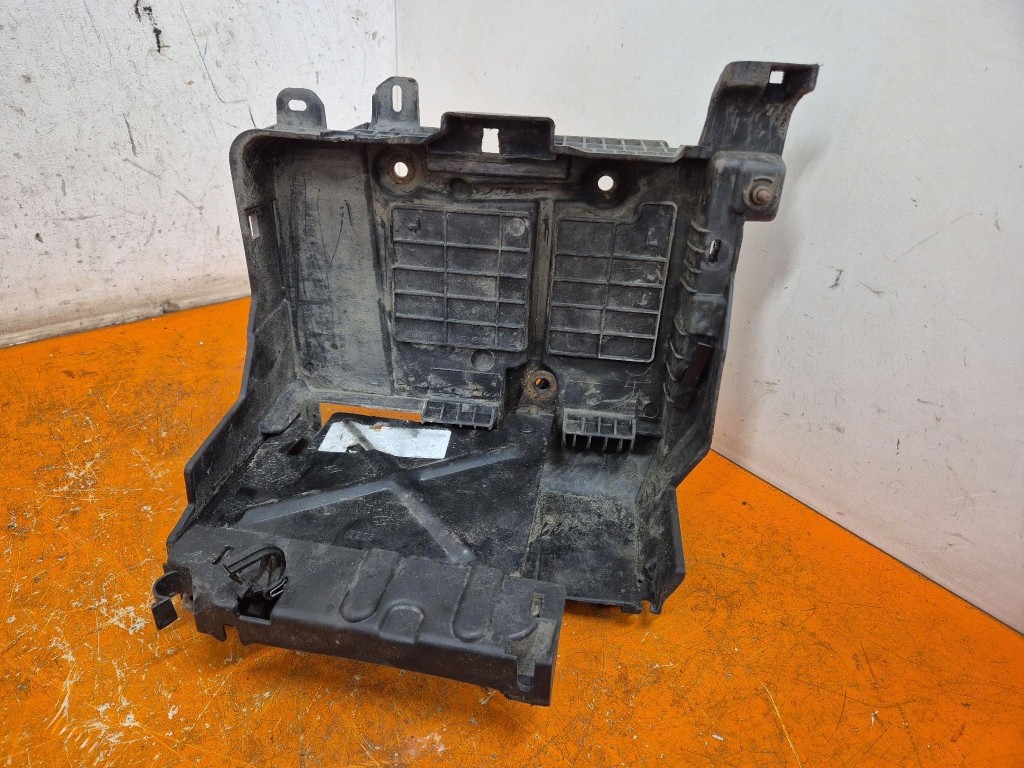 фото №1, Renault megane scenic ii 03-06 основа акумулятор