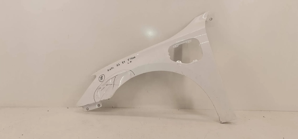 фото №6, Audi a3 e tron e-tron 8y 2020- крила лівий передній лівий перед