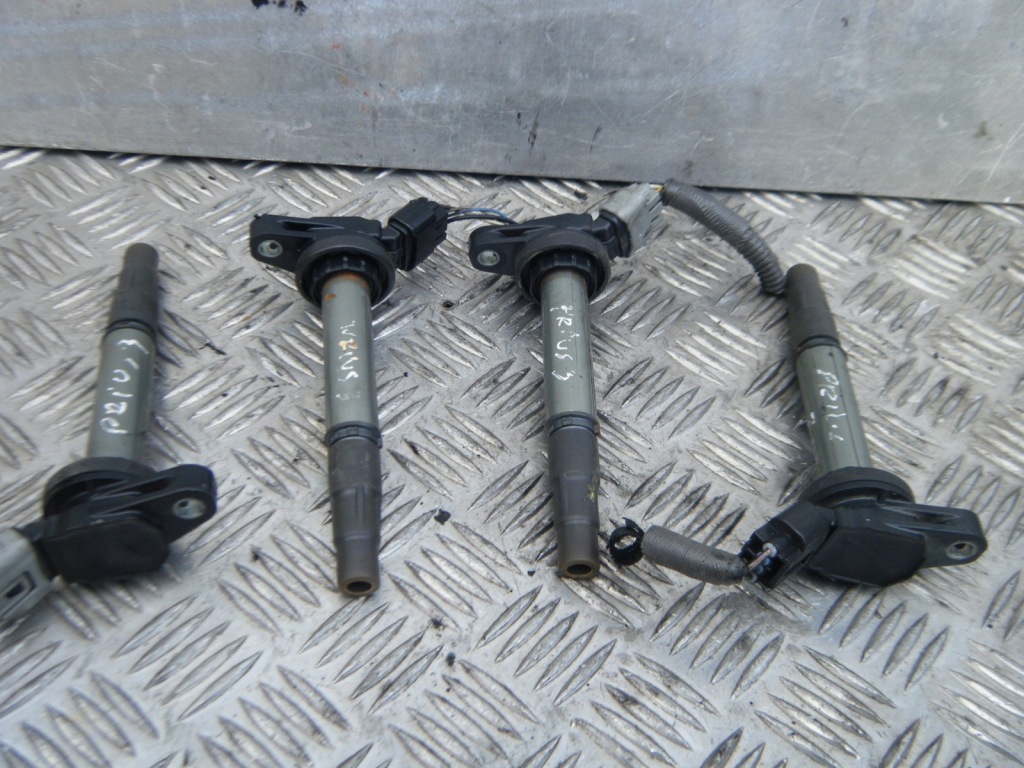 фото №1, Auris ii гибрид катушка зажигания wysokiego напряжения катушки 90919-02258