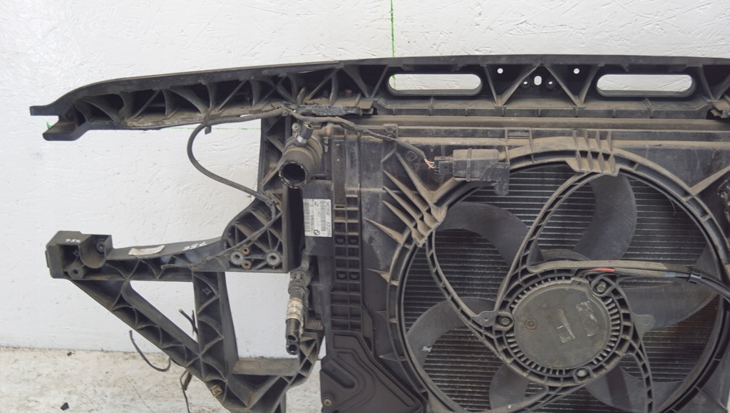 фото №16, Pas передний радиатор bmw x3 e83 2.0 d