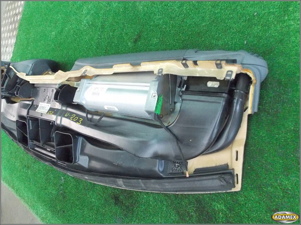 фото №11, Mercedes w203 c-klasa 02r приборная панель rozdzelcza приборная панель