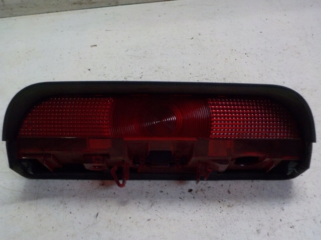 фото №1, Mazda 2 свет стоп