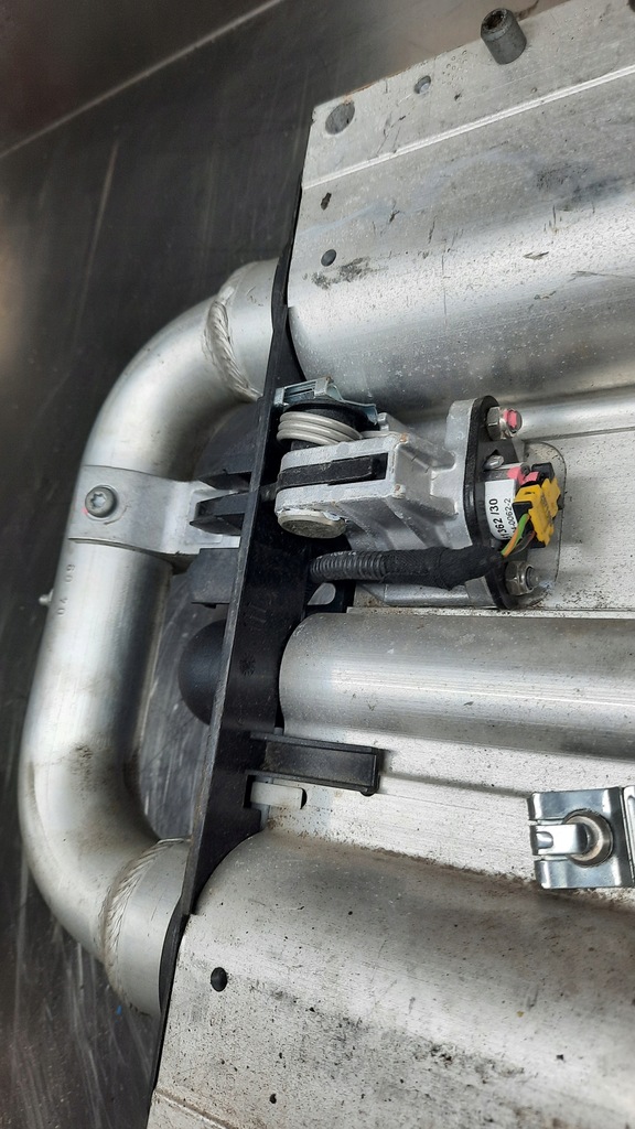 фото №5, Підголівник піротехнічний volvo c70