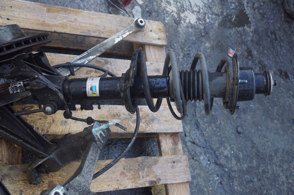 фото №6, Поворотный кулак амортизатор левый задняя porsche boxster