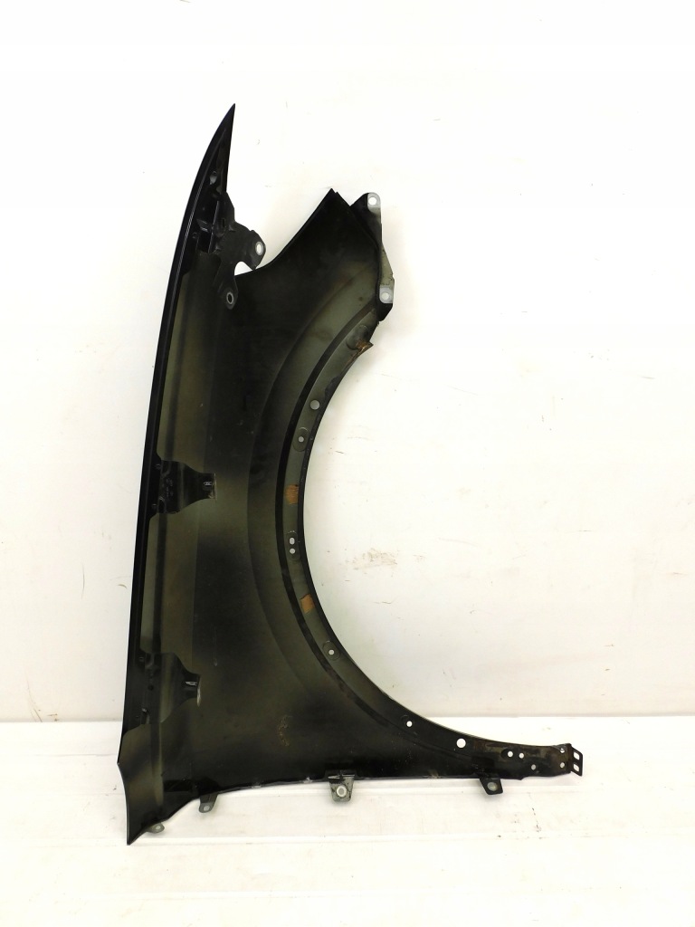 Audi q3 83a крыло  левое  перед передний 83a821021 Киев