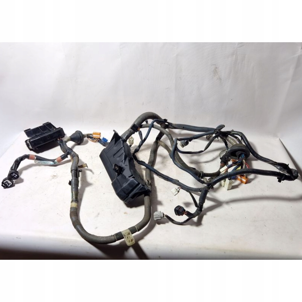 фото №1, Lexus gs 300 400 430 2000 перед