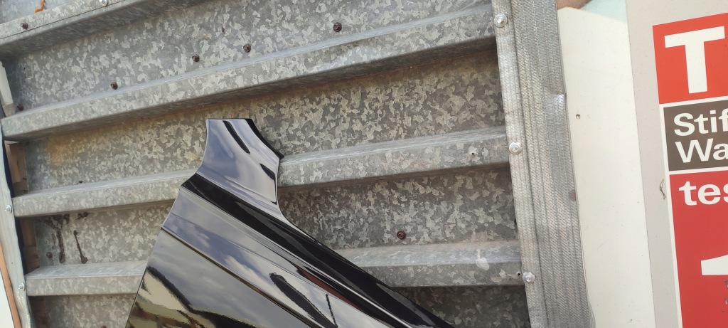 Крыло  aluminiowy правый  перед передний audi q7 4m 12.19r- рестайлинг  l041 с Разборки