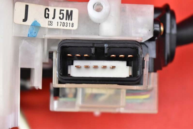 фото №8, Переключатель комбинированный подрулевой переключатель gj5m 17d318 mazda 6 i gg kombi 02-05