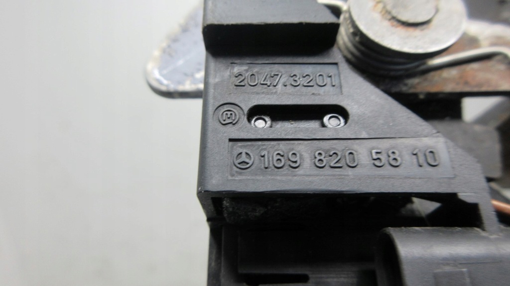 фото №7, Mercedes benz w169 1698205810 a1698800060 замок капот