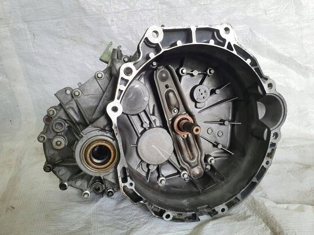 фото №1, Mini cooper r56 r57 1.6d коробка передач передач ideał niemcy super состояние