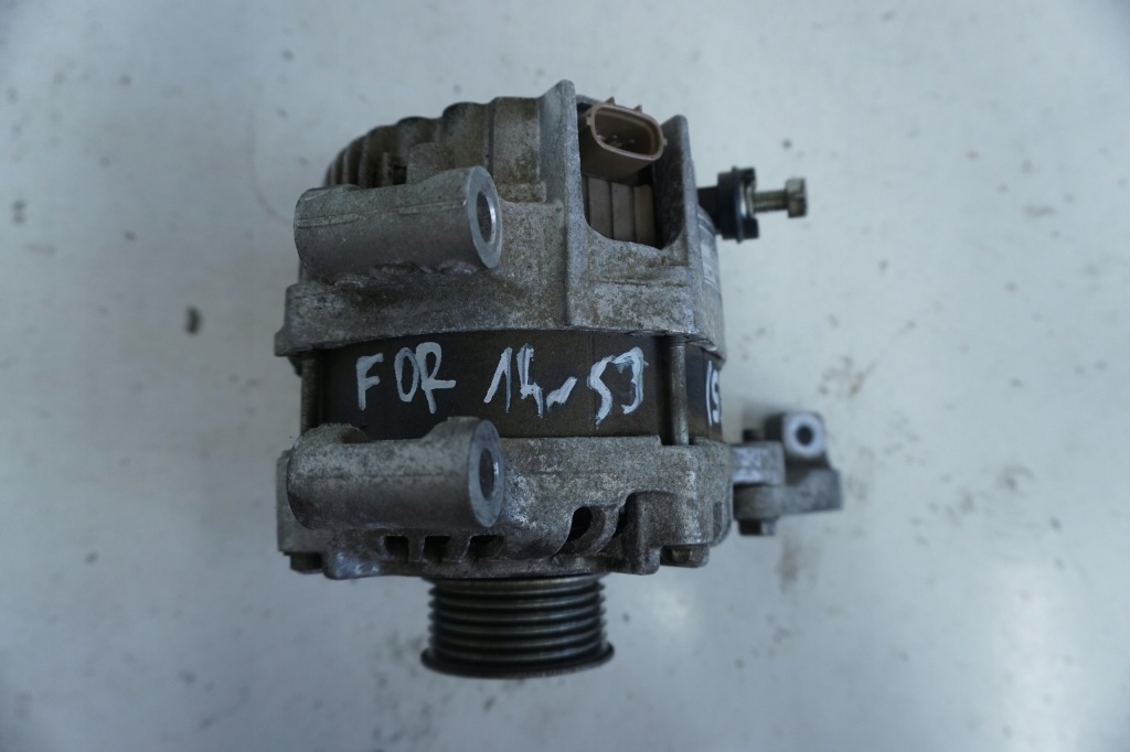 фото №1, Subaru forester iv sj iv 2013-2018r 2.0b fb20 генератор 23700aa770