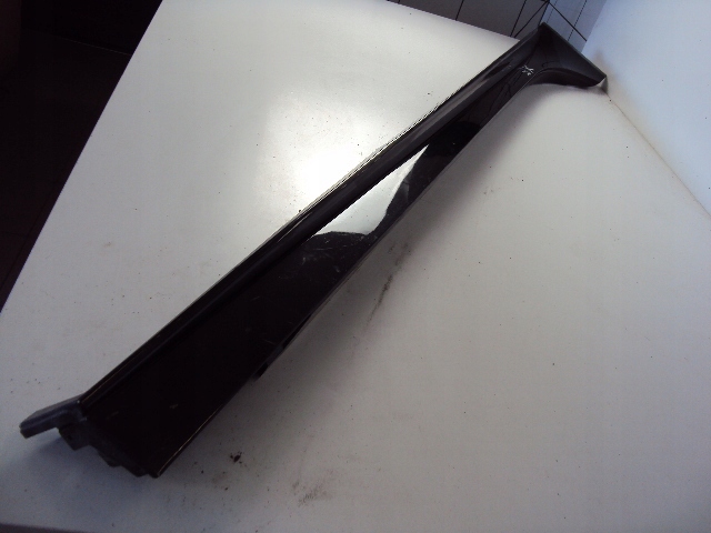 фото №1, Молдинг порог правая jaguar xe r-sport 2015-