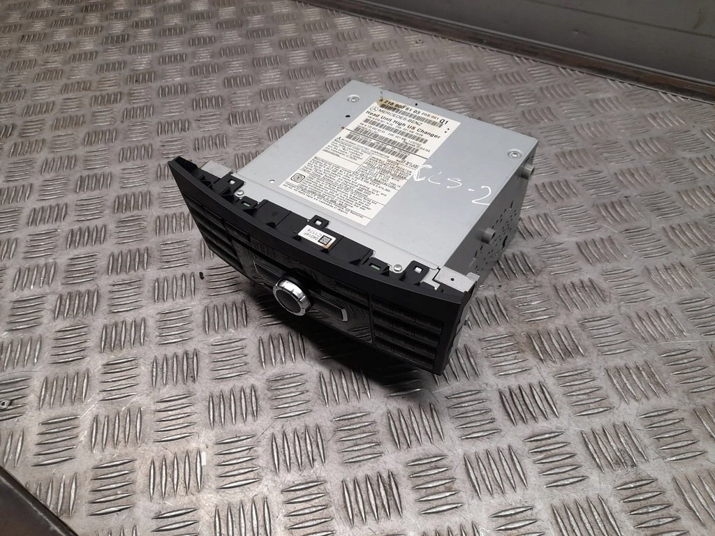 фото №5, Mercedes cls c218 a2189006103 автомагнитола