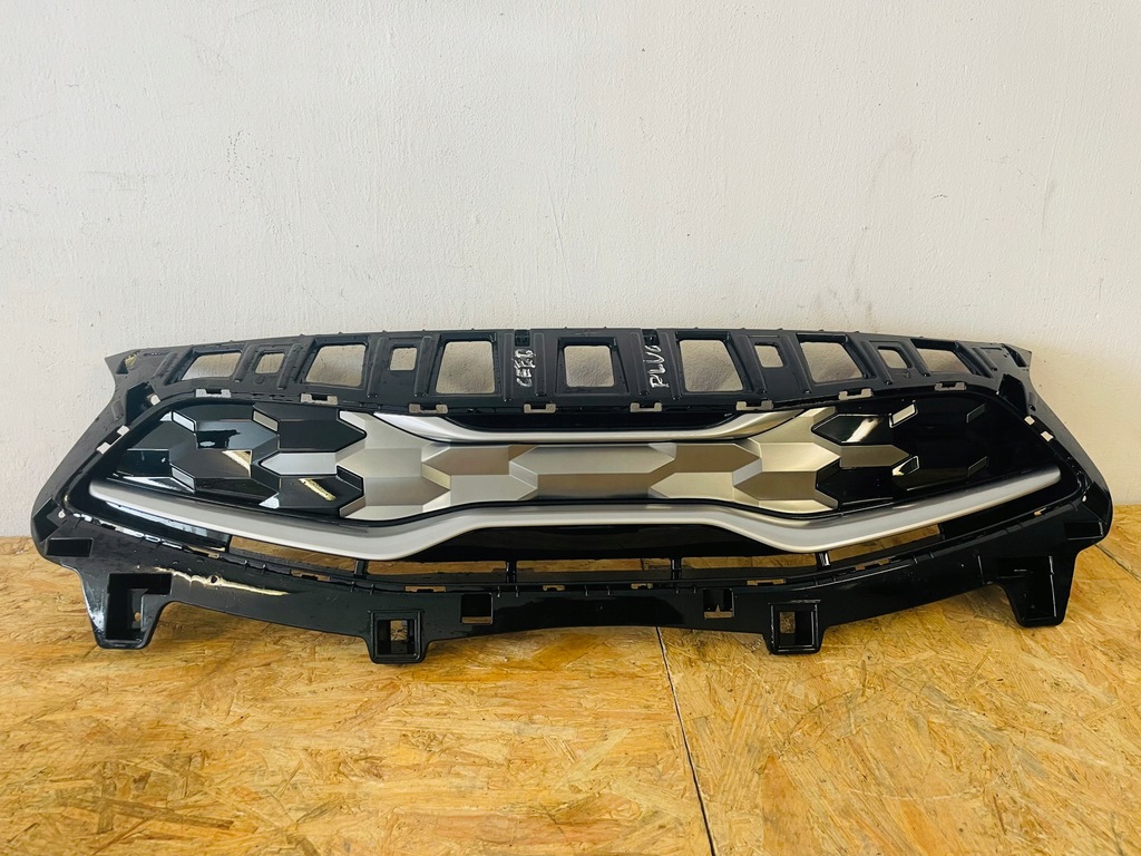 фото №1, Решётка радиатора решётка радиатора kia ceed