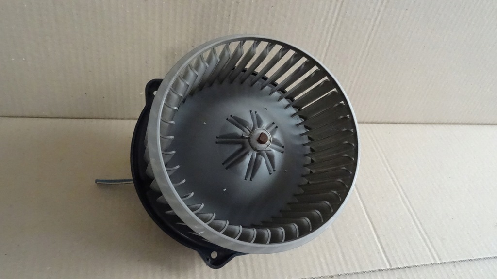 фото №4, Mazda mpv повітродувка вентилятор