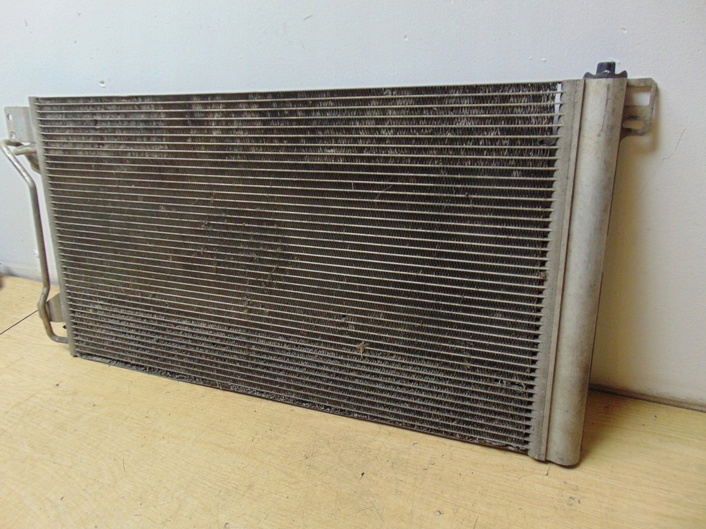 фото №12, Радиатор кондиционера vw transporter t5 2.5 tdi 7h0820411e