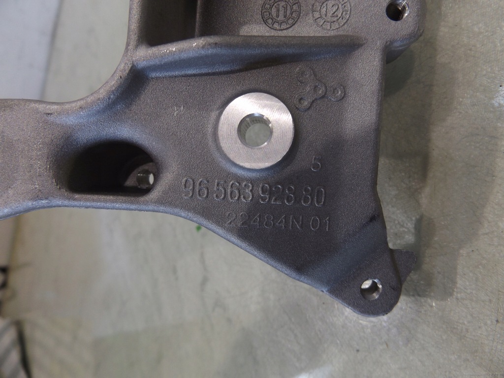 фото №5, Scudo ii 2,0 кронштейн двигуна 9656392880